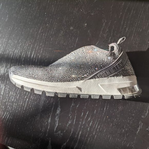 STEVE MADDEN Sparkly Silver Gray Slip on Sneakers Shoes Fit Size 7 - 7.5 - Picture 8 of 12